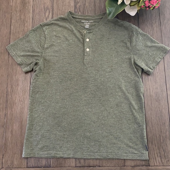 American Eagle Outfitters super soft tee size M - Picture 4 of 4